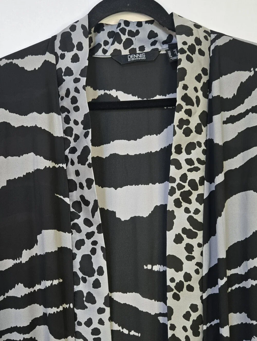 Dennis Basso Size XS Black&Silver  Animal-Print Robe/kimono/Beach Cover-up